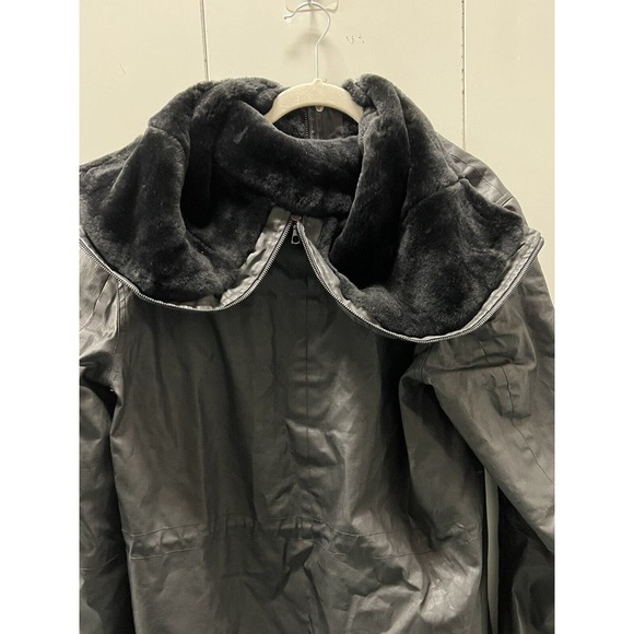 Men's Black Hooded Jacket - Picture 10 of 15